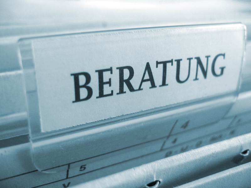 Beratungsschild in einer Kartei